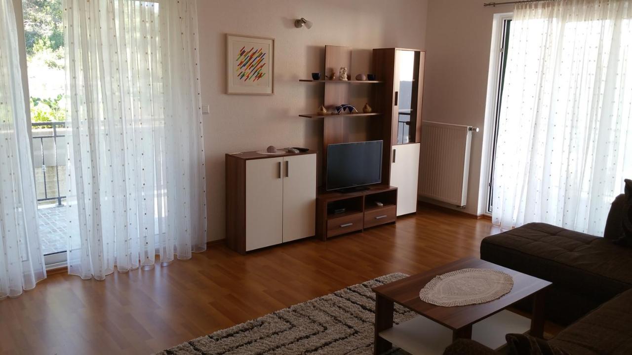 Apartment Matea Трогір Екстер'єр фото